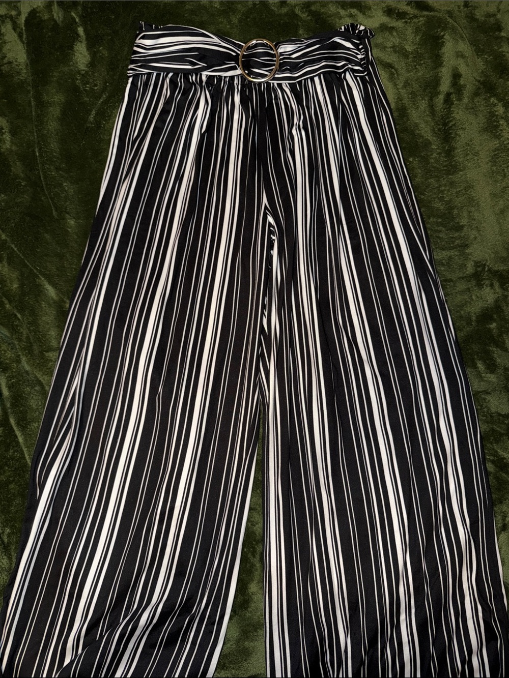 Striped High-Waist Wide-Leg Pants with Belt detail- Black & White